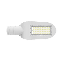Latarnia uliczna o mocy 3900 lumenów